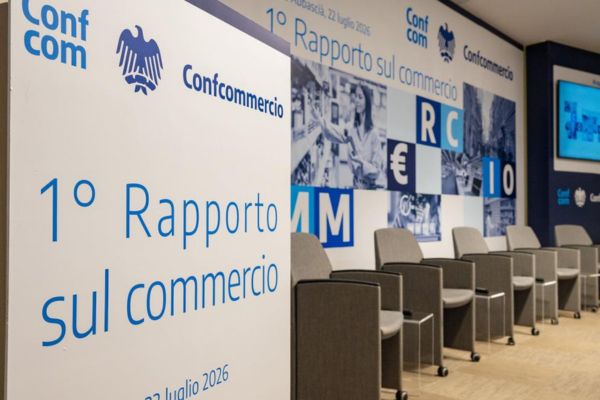 Presentato a Roma il 1° Rapporto Confcommercio sul Commercio in Italia: presente anche Confcommercio Pordenone.